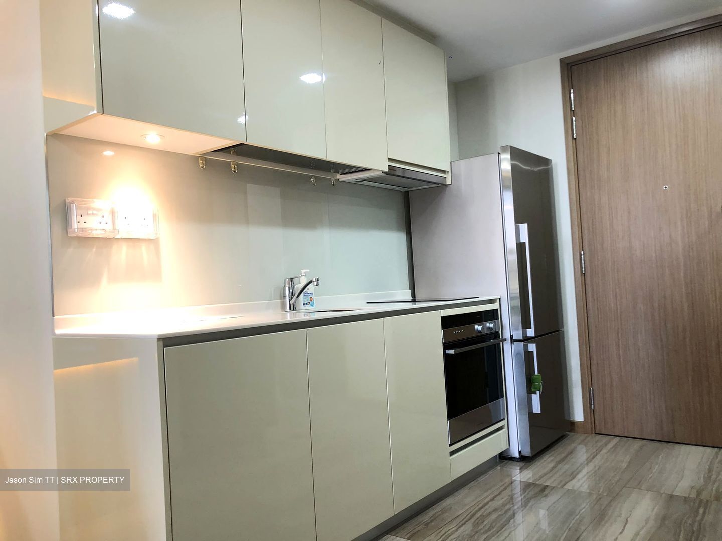 Lakeville (D22), Condominium #635498831